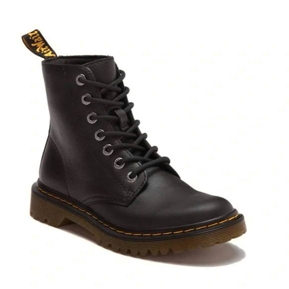 Dr. Martens Luana 7 Eyelet Lace Up Black Boots Women’s Size 6 UK 4 Leather - Picture 15 of 16